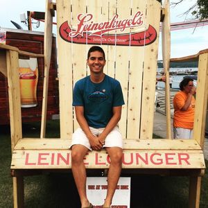 Meet your Posher, Evan